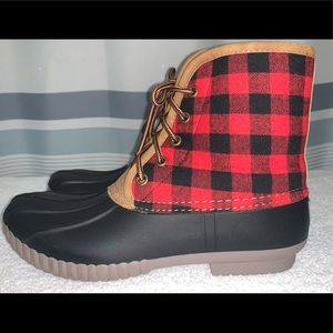 Simply Southern Lace Up Duck Boots 